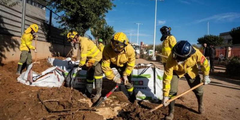 Limpieza en Catarroja, Valencia, tras la DANA