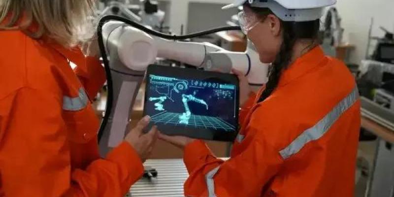 Dos ingenieras trabajando con IA