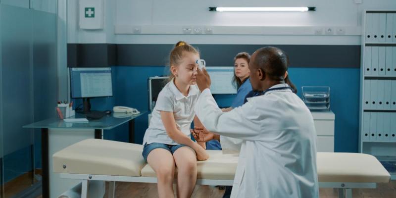 Atención sanitaria mejorable e inclusiva