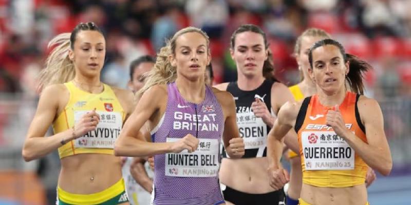 Competición de atletismo femenino