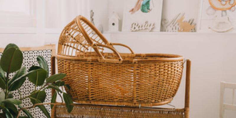 Los padres recurren a la segunda mano para los productos de bebé