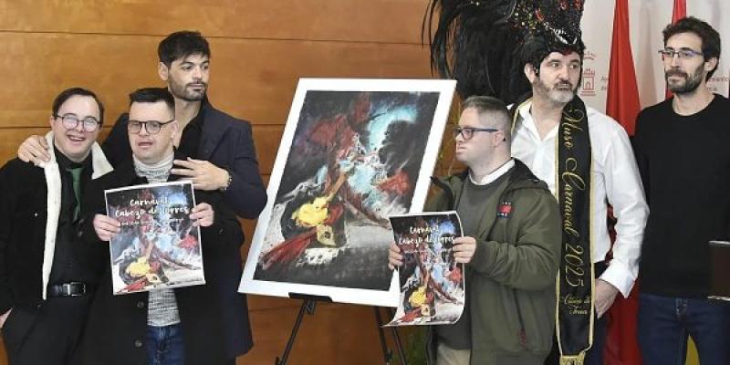 Salva Ortega y representantes de Aidemar