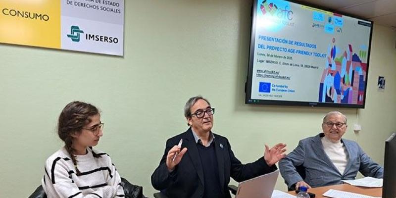 Clara del Castillo, socióloga; Ángel Yagüe, sociólogo, coordinador AFC-Toolkit, Ceoma; y Eduardo R. Rovira, presidente de honor de Ceoma