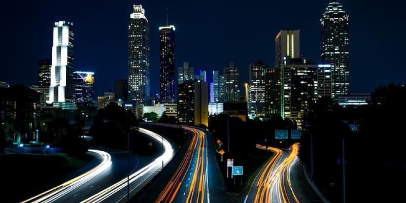Ciudad por la noche