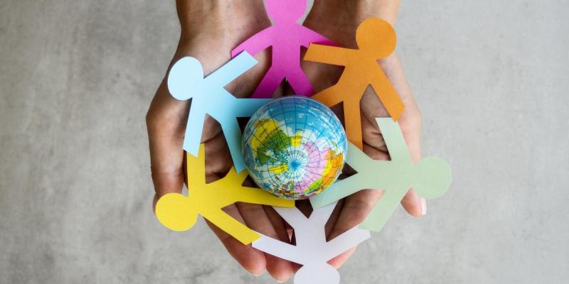 Hoy más que nunca, hay que renovar el compromiso de fortalecer, respetar y promover los derechos humanos, pilares fundamentales para construir una sociedad más justa e inclusiva.