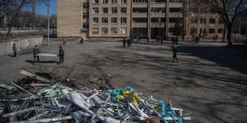 La guerra en Ucrania se estanca con la educación