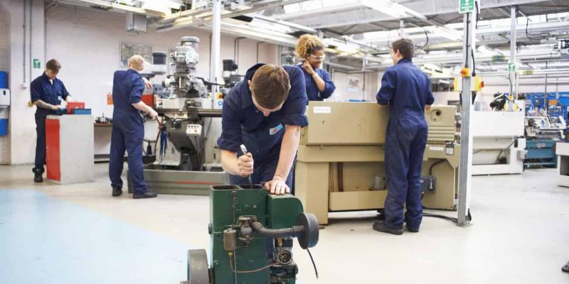 La Formación Profesional crece en España