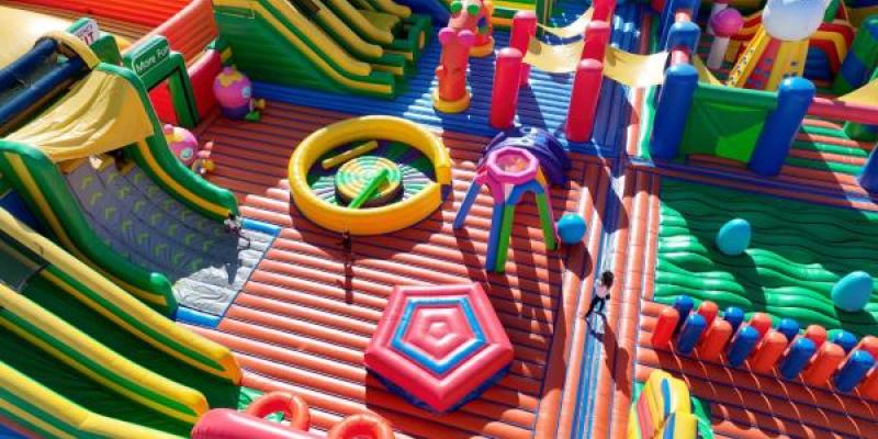 Funbox, el parque hinchable llega a Madrid