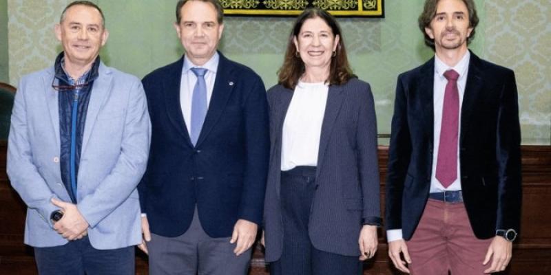 Representantes de la Fundación Sanitas y la Universidad Politécnica de Madrid 