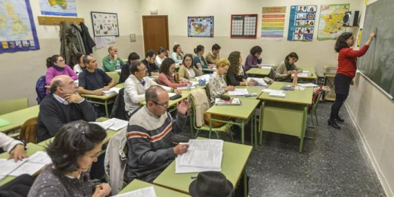 Muchas personas abandonan las escuelas de idiomas