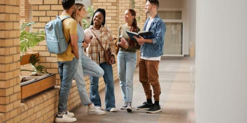 Los jóvenes deciden qué universidad escoger según los precios del alquiler