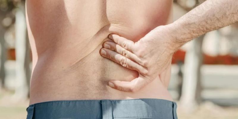 Persona con dolor lumbar