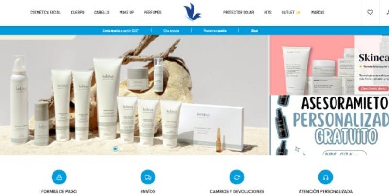 Kelaya en la Tienda de Cosméticos