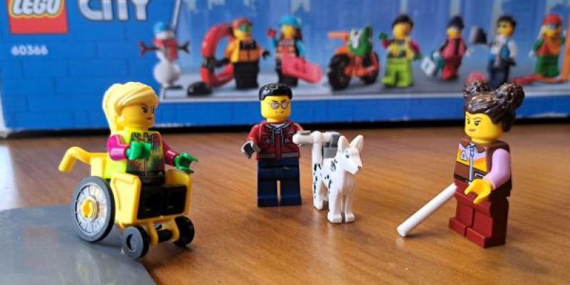 Figuras de Lego con discapacidad, incorporadas por la empresa en los últimos años 