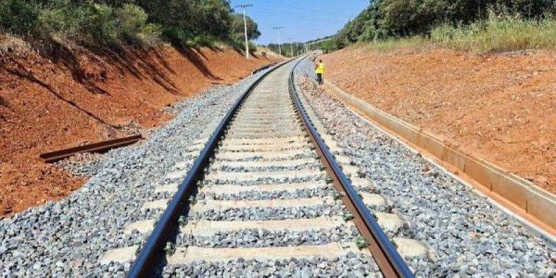 Tramo de una vía férrea | Foto de Adif