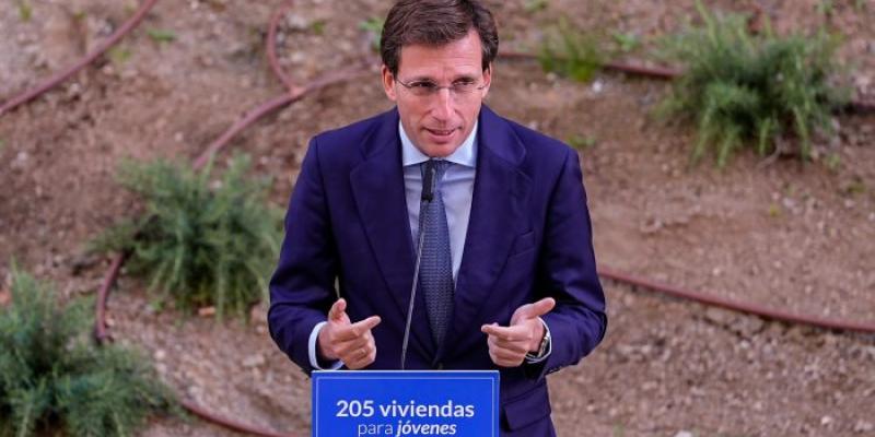 Almeida durante el acto 