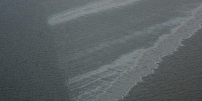 Mareas negras en el océano