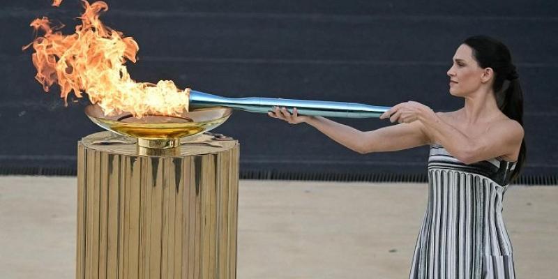 Encendido de la antorcha paralímpica Milán-Cortina