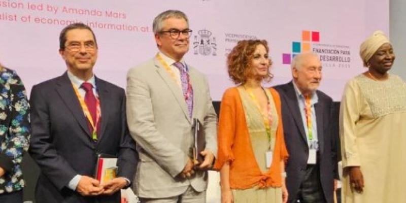 Montero impulsa una fiscalidad justa a nivel global para conseguir igualdad