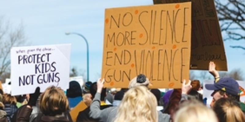 Día Internacional contra la violencia de las Niñas