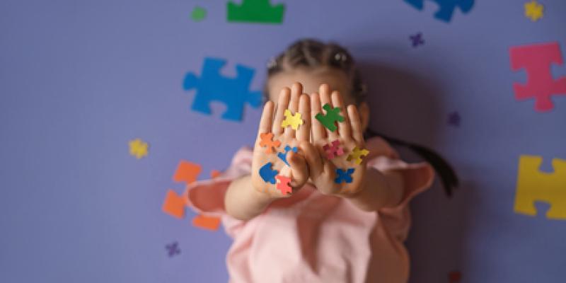 Niños con discapacidad y eventos de Navidad