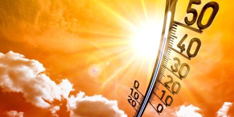 Termómetro indicando las temperaturas en olas de calor