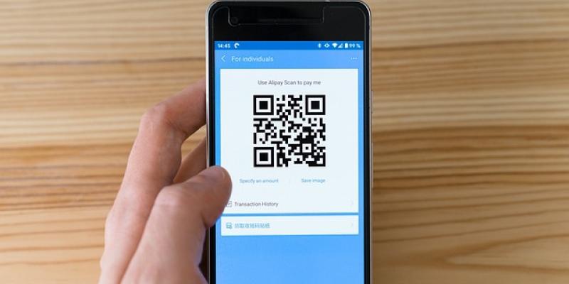 QR en un teléfono móvil para pagar