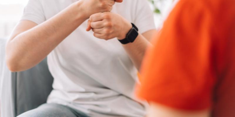 Chalecos sensoriales para las personas con discapacidad auditiva