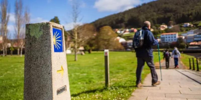 Un peregrino haciendo el Camino de Santiago, en una imagen de archivo.
