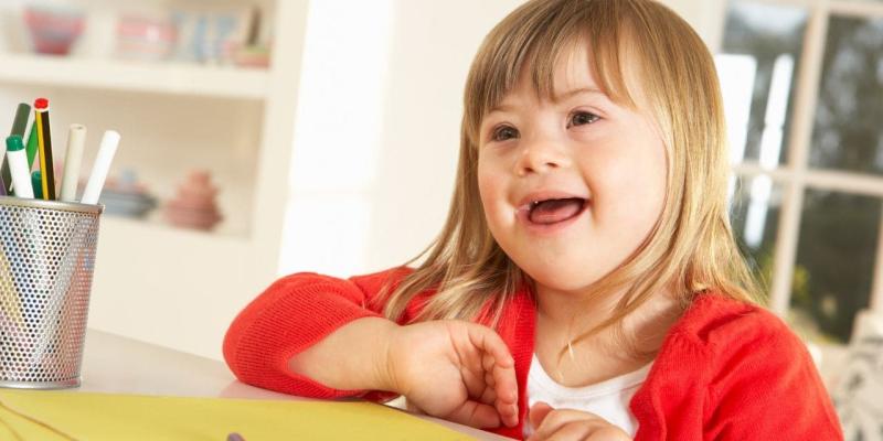 La Junta de Andalucía lanza una guía para la atención sanitaria a las personas con Síndrome de Down