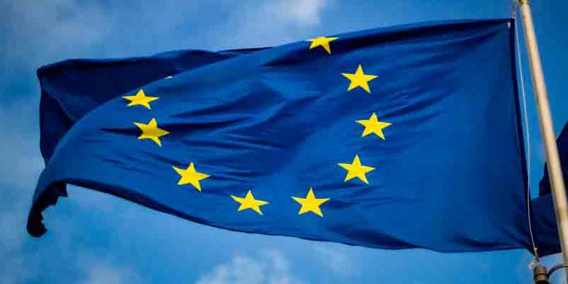 Con la Tarjeta Sanitaria Europea es posible recibir prestaciones sanitarias durante una estancia temporal en el Espacio Económico Europeo, Reino Unido o Suiza.. Foto: @christianlue en Unsplash