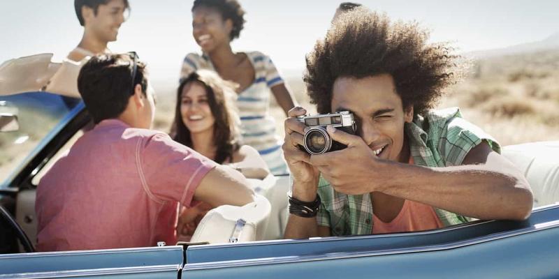 Vacaciones, jóvenes y redes sociales