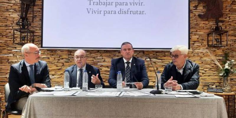 Mesa de trabajo por Zamora, destino vital