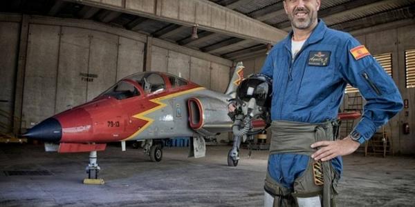 El comandante Eduardo Garvalena Crespo 