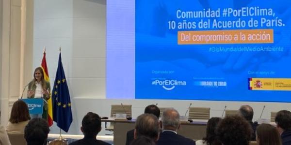 La vicepresidenta tercera y ministra para la Transición Ecológica y el Reto Demográfico apoya el compromiso con la acción climática