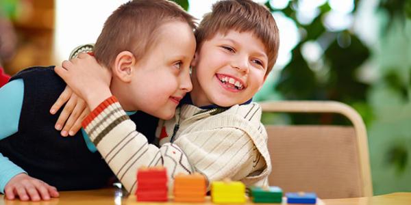 Niños con el Síndrome de Allan-Herndon-Dudley