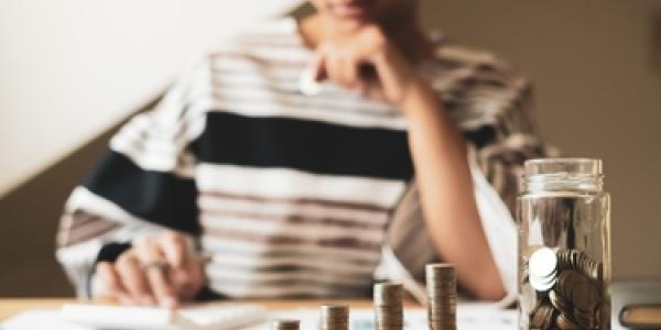 Los españoles no son capaces de ahorrar