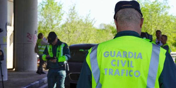 Control de la Guardia Civil de Tráfico | Foto de DGT