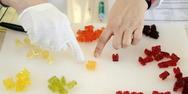 Gominolas con cannabidol