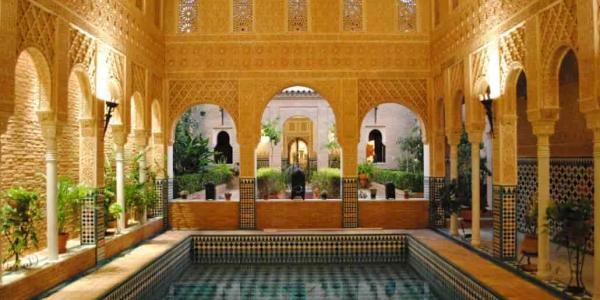 La Alhambra en la ciudad de Sevilla