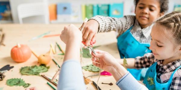 manualidades recicladas para niños