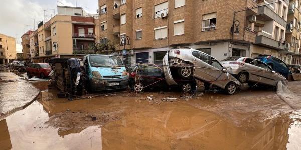 Las lluvias torrenciales han dejado un reguero de destrucción en Valencia.