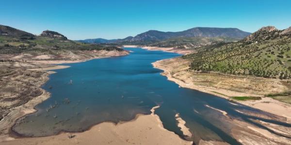 Agua embalsada en la provincia de Cádiz 