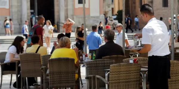 El empleo aumenta en verano