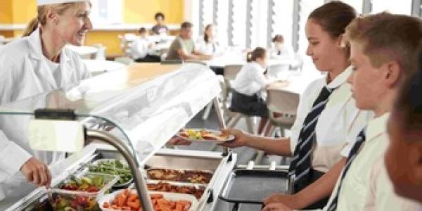 Muchas familias no cuentan con recursos para el comedor escolar