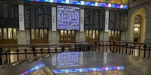 Interior del Palacio de la Bolsa de Madrid