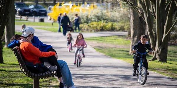 Cartas a los jóvenes sobre la fertilidad en Francia