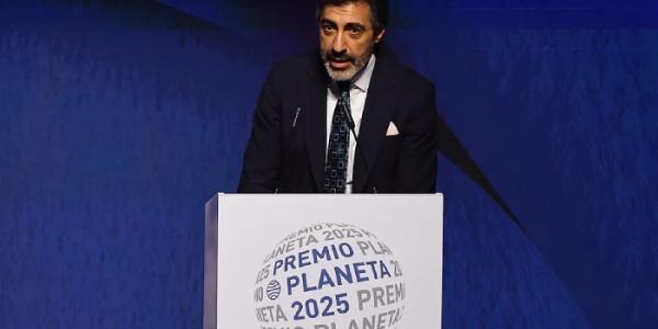 Juan del Val, ganador del Premio Planeta 2025