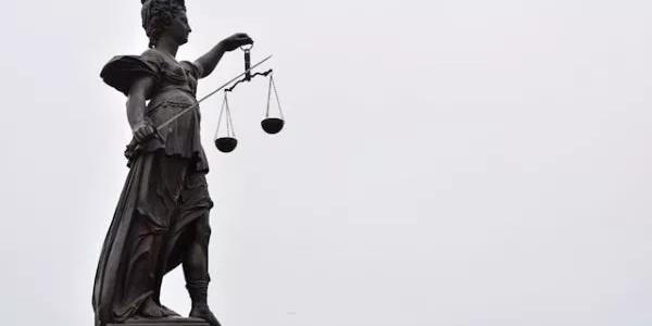 Estatua de la justicia