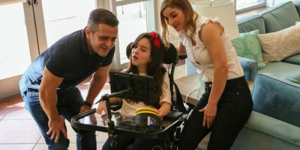 Carlos Pereira, Aline y Clara Pereira